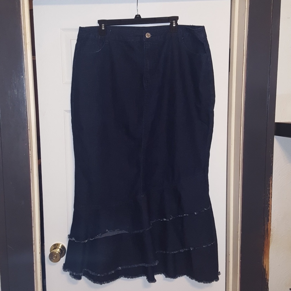 ASHLEY STEWART DENIM SKIRT
